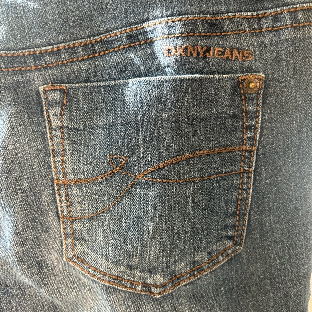 DKNY Jeans